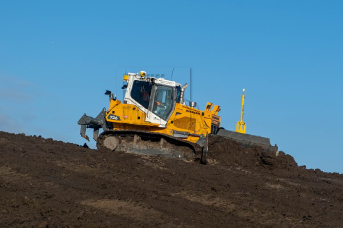 Liebherr PR726 06